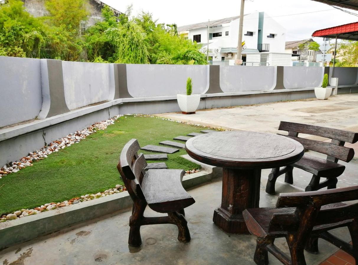 G East Ipoh Garden Guesthouse Exterior foto